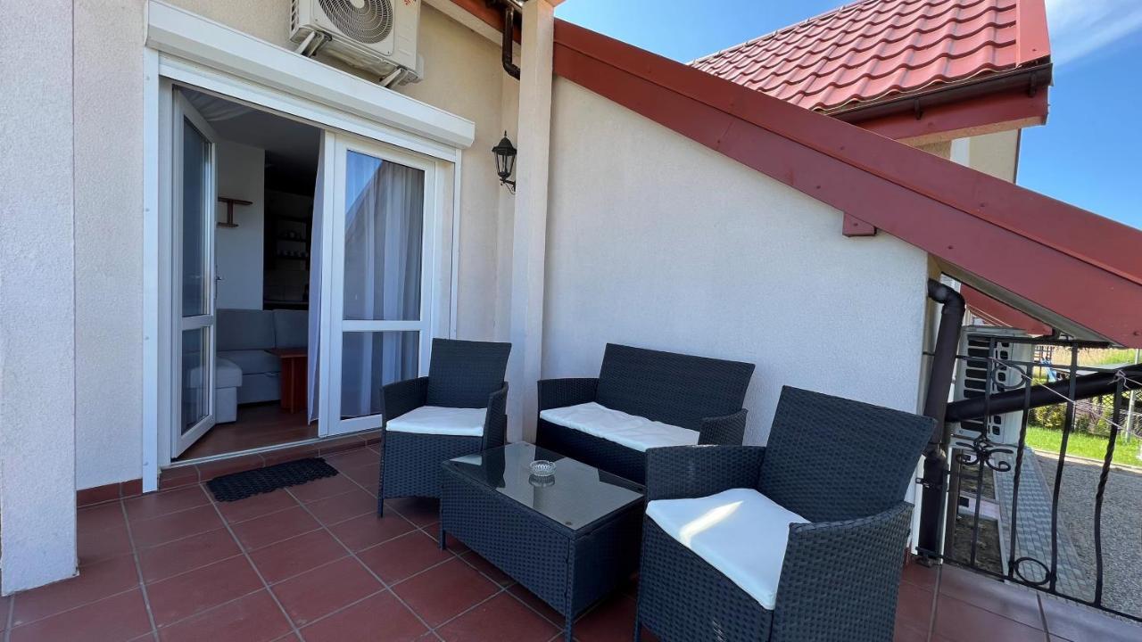 Villa Gravaldi Rowy  Exterior foto